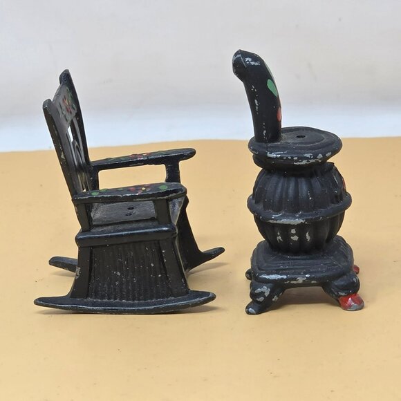 Vintage Cast Iron Miniature Rocking Chair Stove Set Hand-Painted Floral Design - Picture 4 of 10